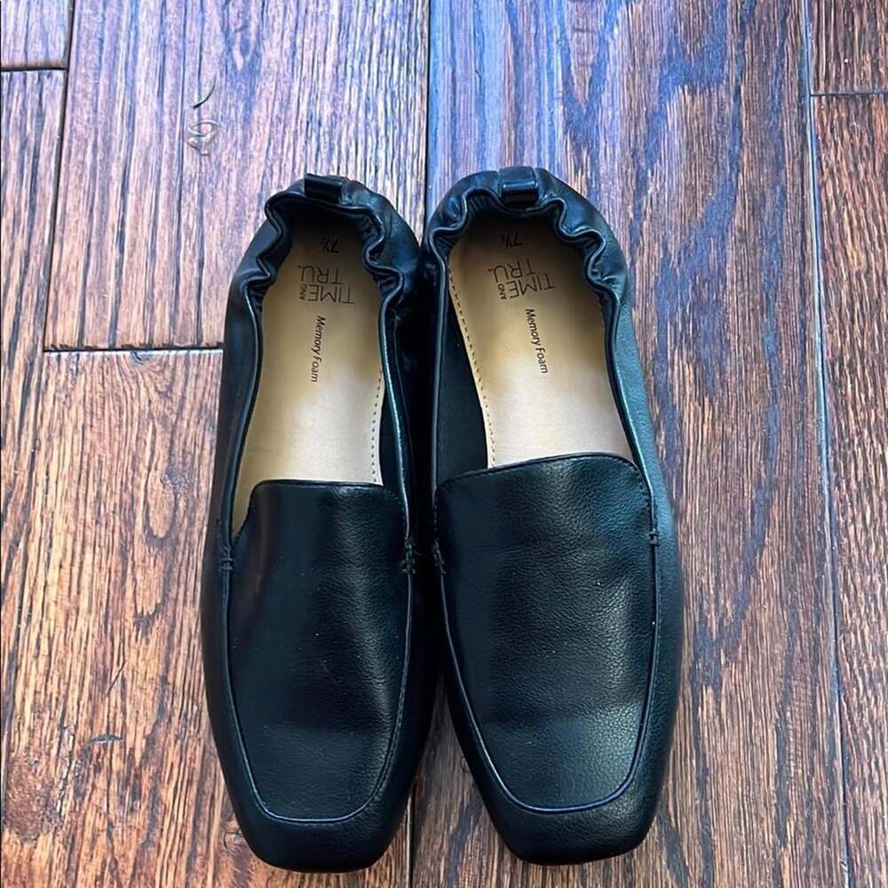 Time and Tru Women's Black Ballet-shoes